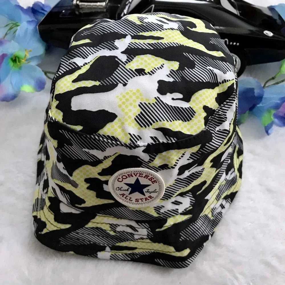 Converse NWOT Bucket Hat Kids 2-4 Years